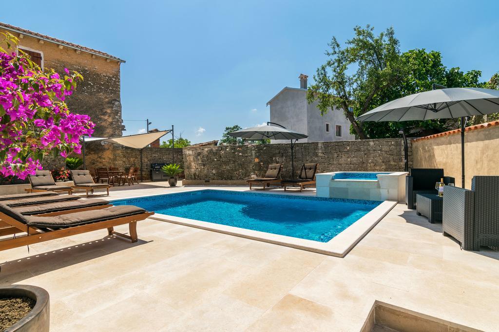 Villa Sagri - Heated Pool Zagrici Εξωτερικό φωτογραφία