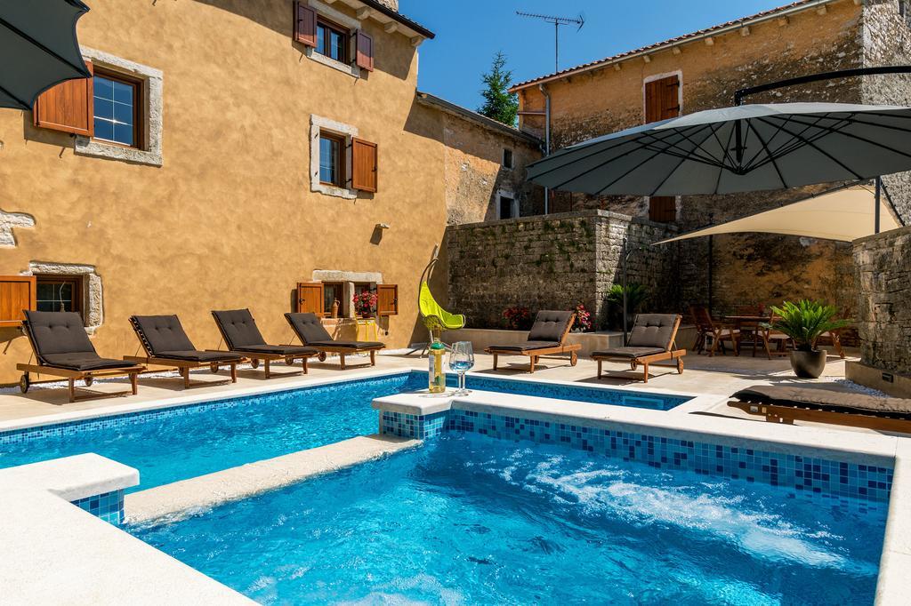 Villa Sagri - Heated Pool Zagrici Εξωτερικό φωτογραφία