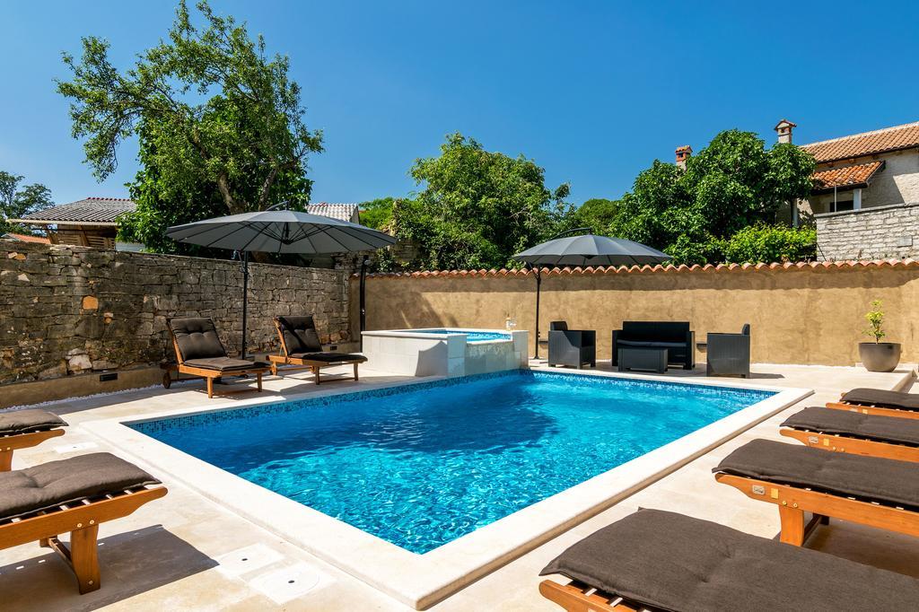 Villa Sagri - Heated Pool Zagrici Εξωτερικό φωτογραφία